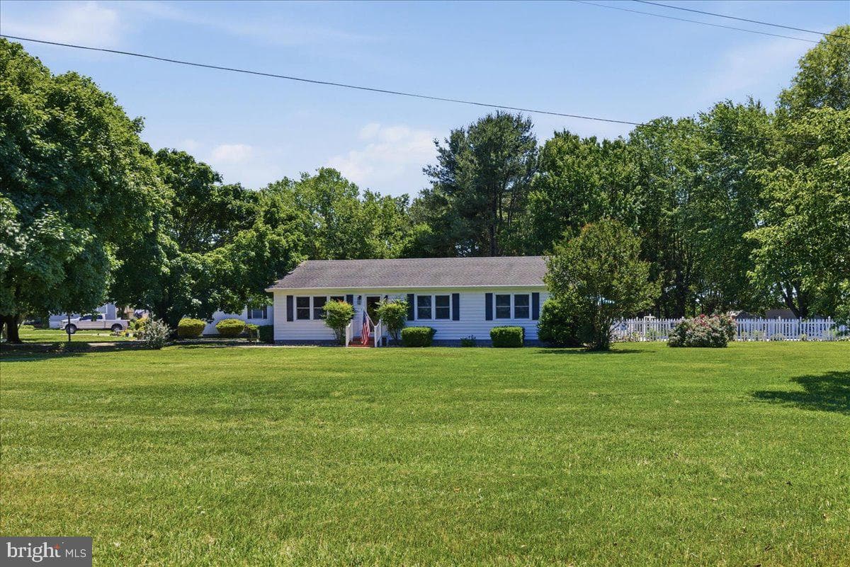 5740 Linkwood Rd photo 2