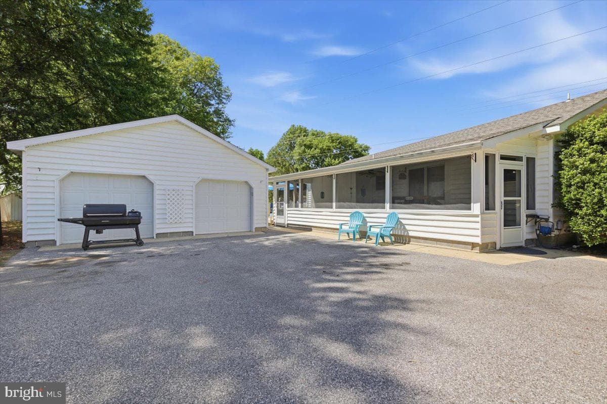 5740 Linkwood Rd photo 30