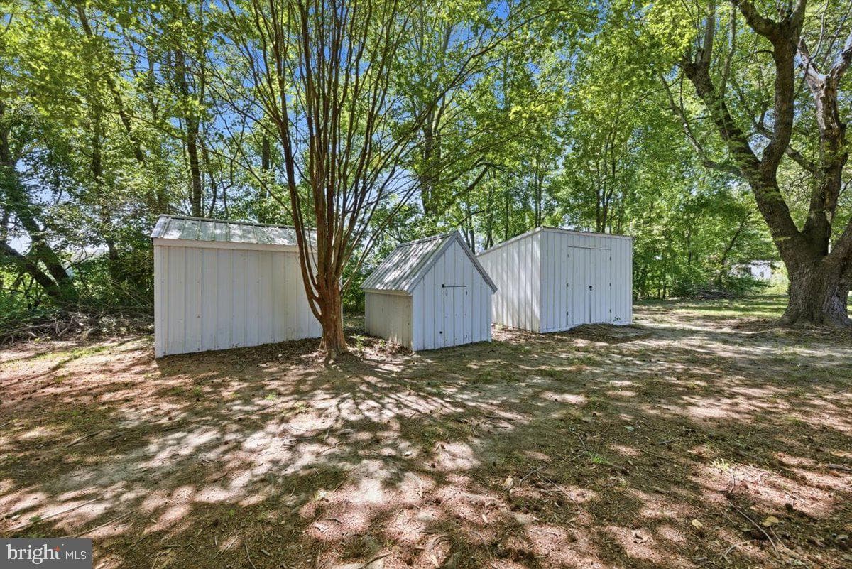 5740 Linkwood Rd photo 37