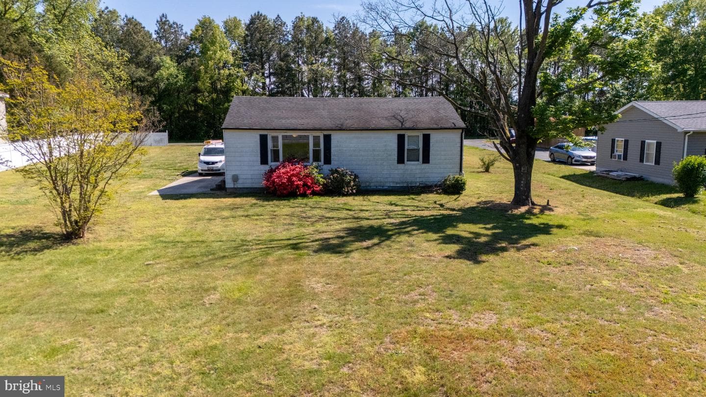 3544 Chateau Dr photo 26