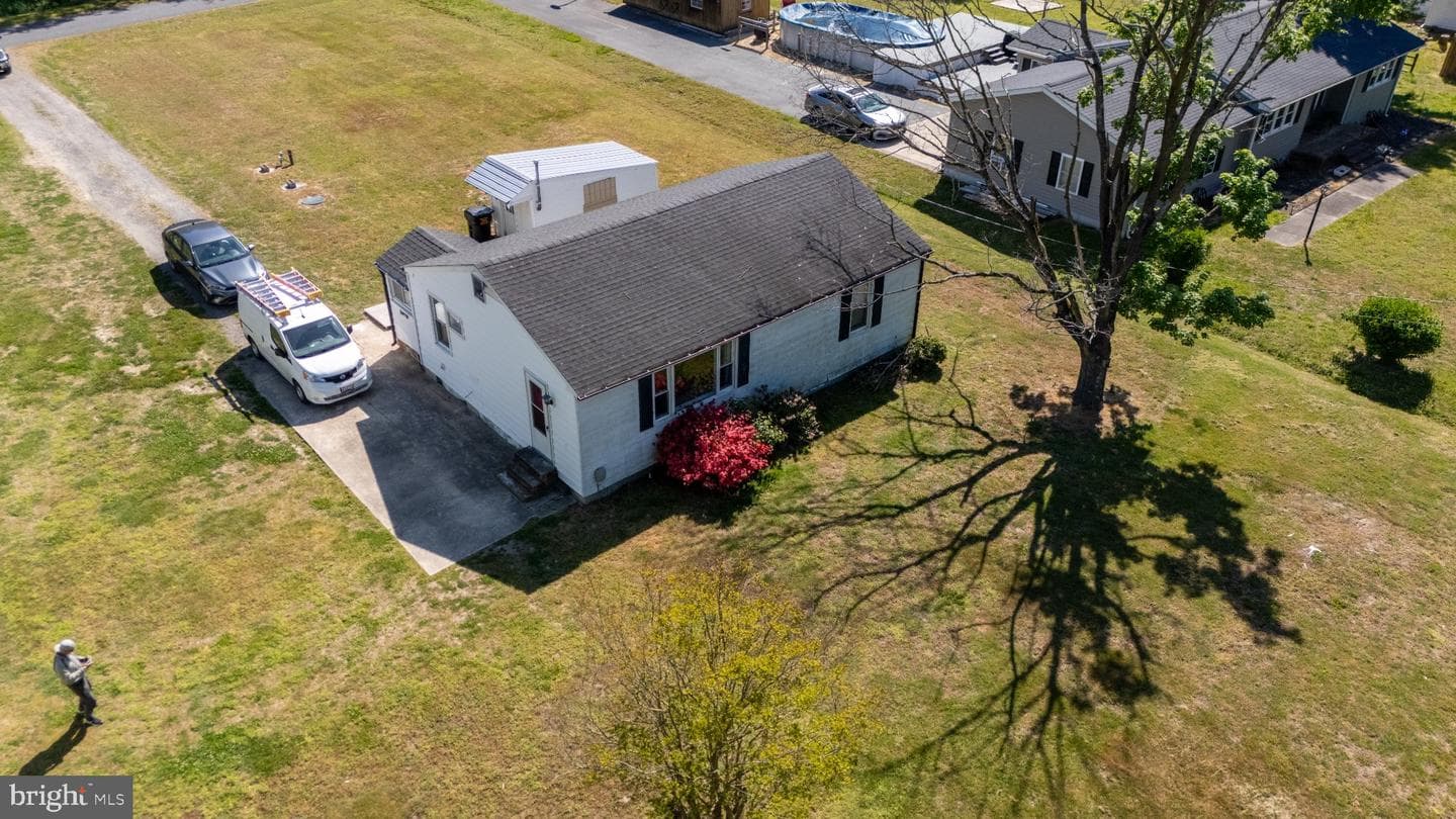 3544 Chateau Dr photo 28