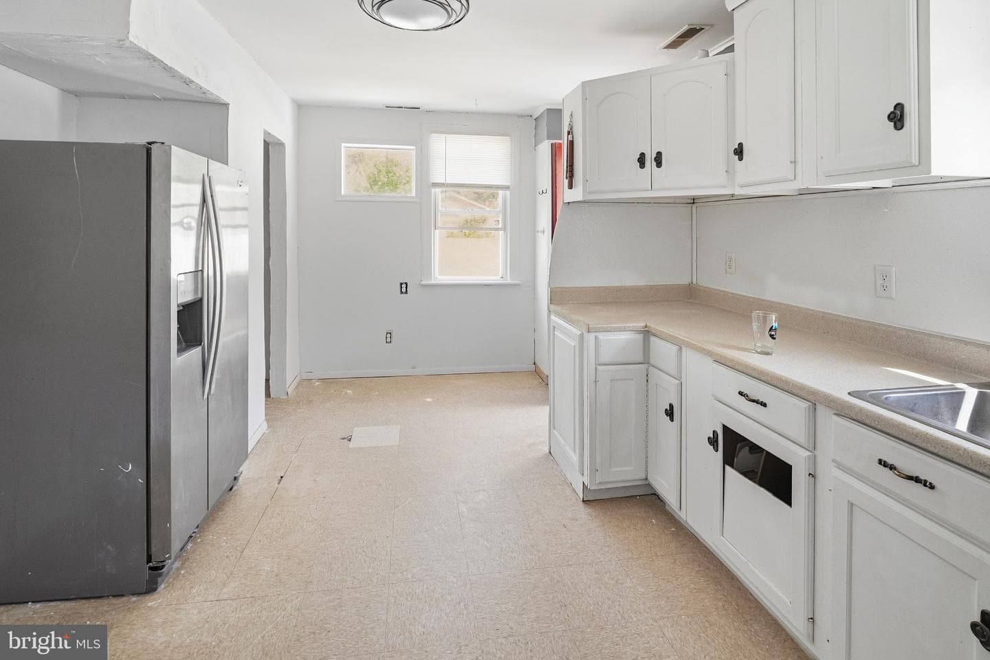 3544 Chateau Dr photo 5