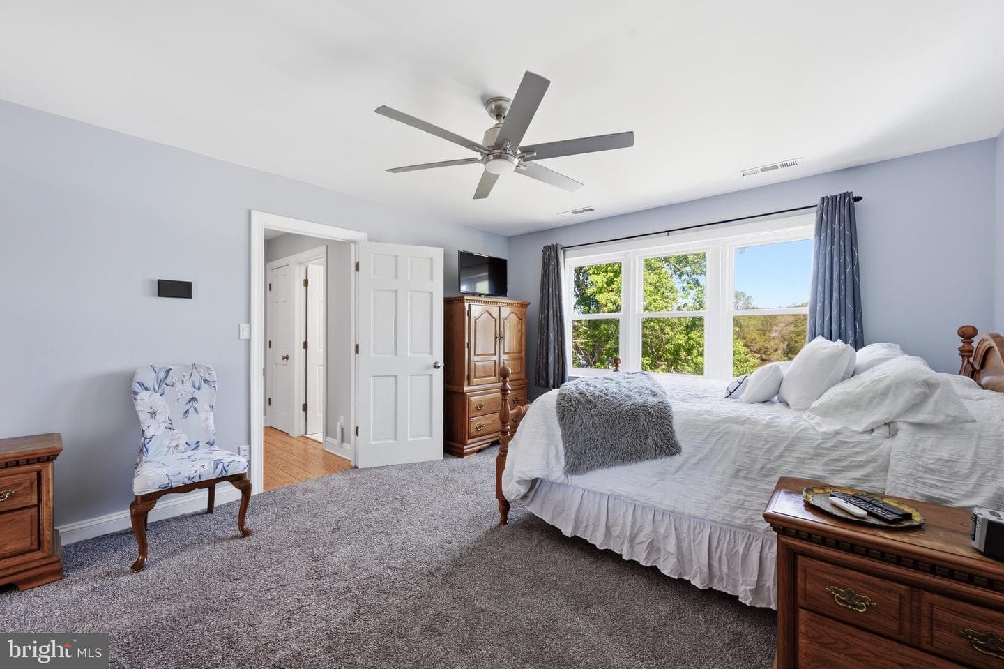 4712 Steamboat Road photo 32