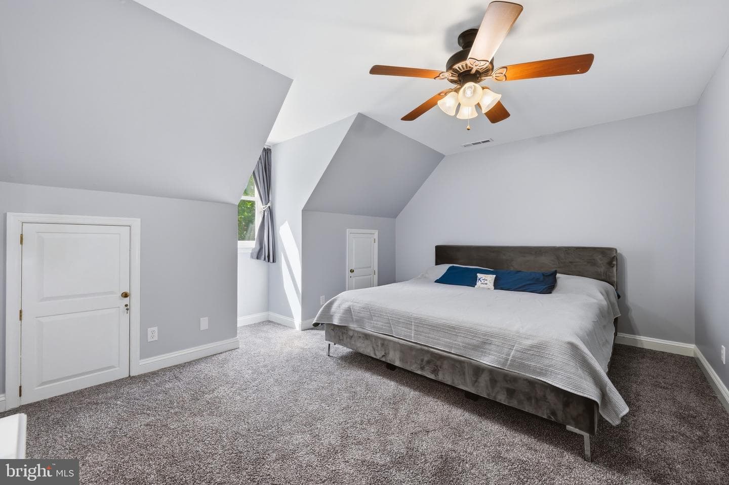 4712 Steamboat Road photo 37
