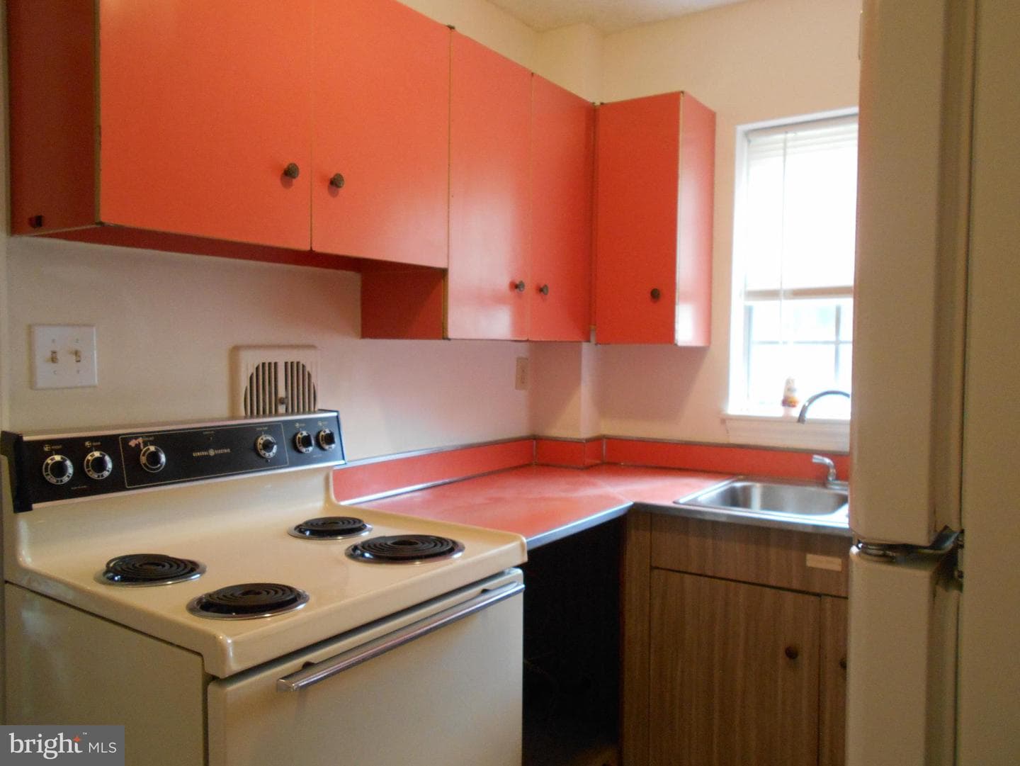 314 Glenburn Avenue photo 9