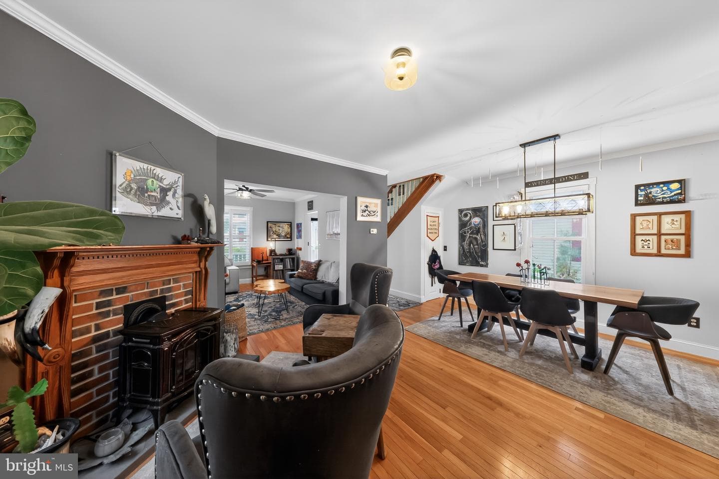 113 Willis St photo 9