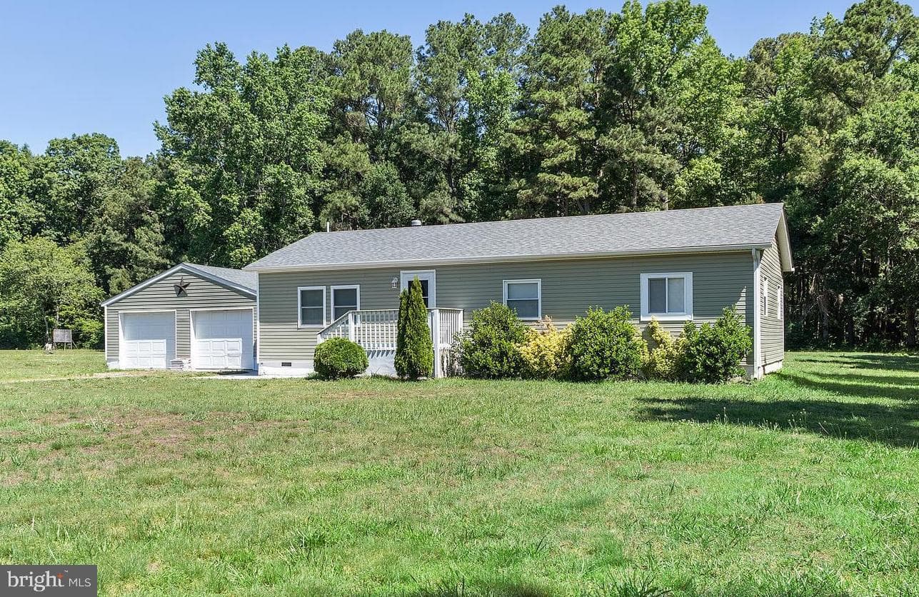 3714 Hicksburg Road photo 4
