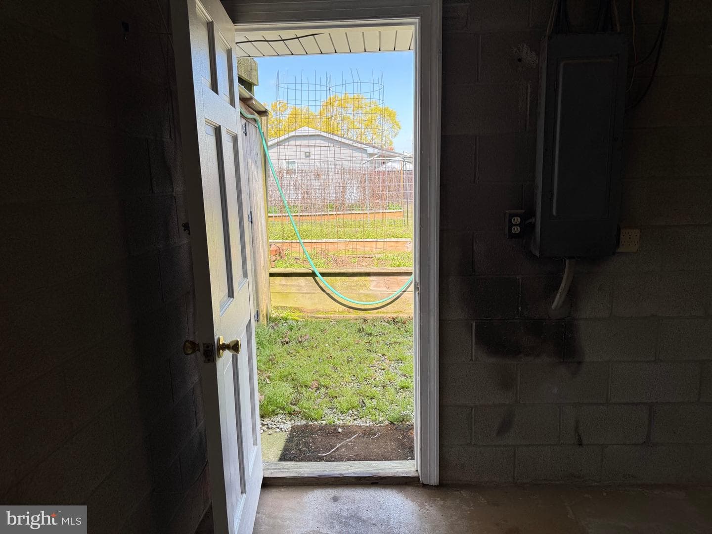 9 Merryweather Drive photo 38
