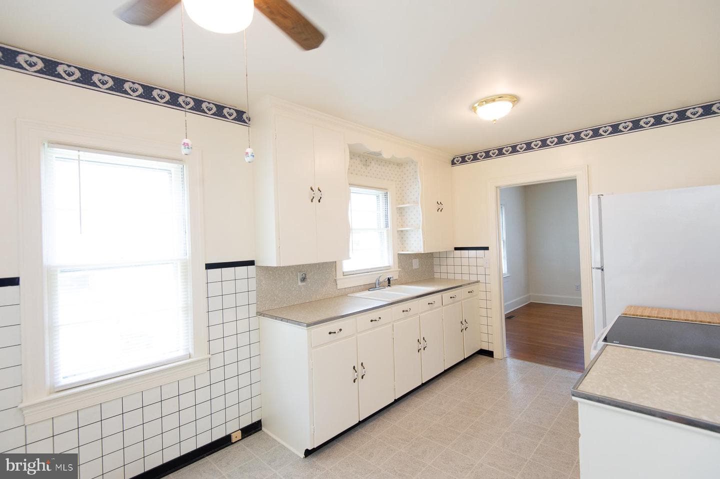 406 Shepherd Avenue photo 10