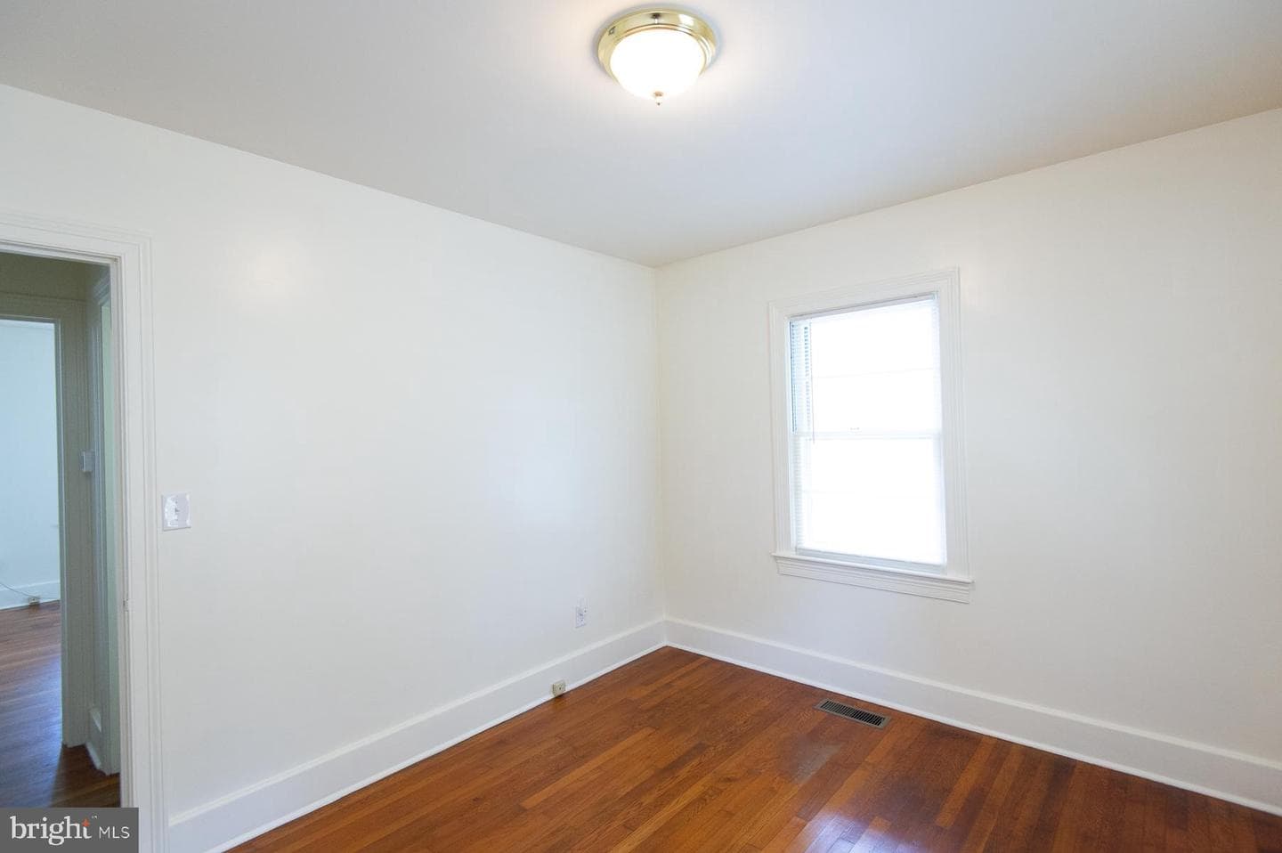 406 Shepherd Avenue photo 17