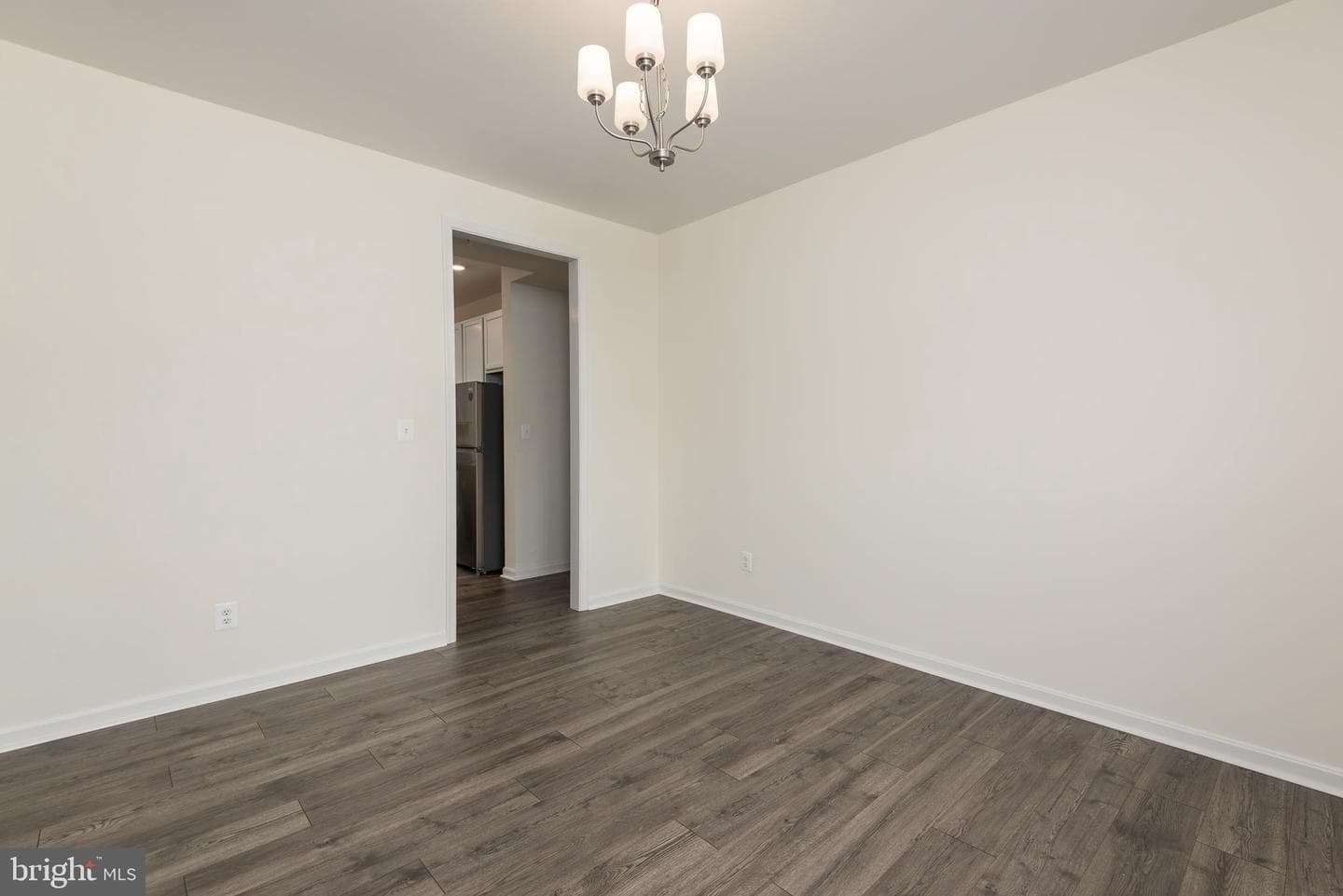 178 Regulator Drive N photo 18