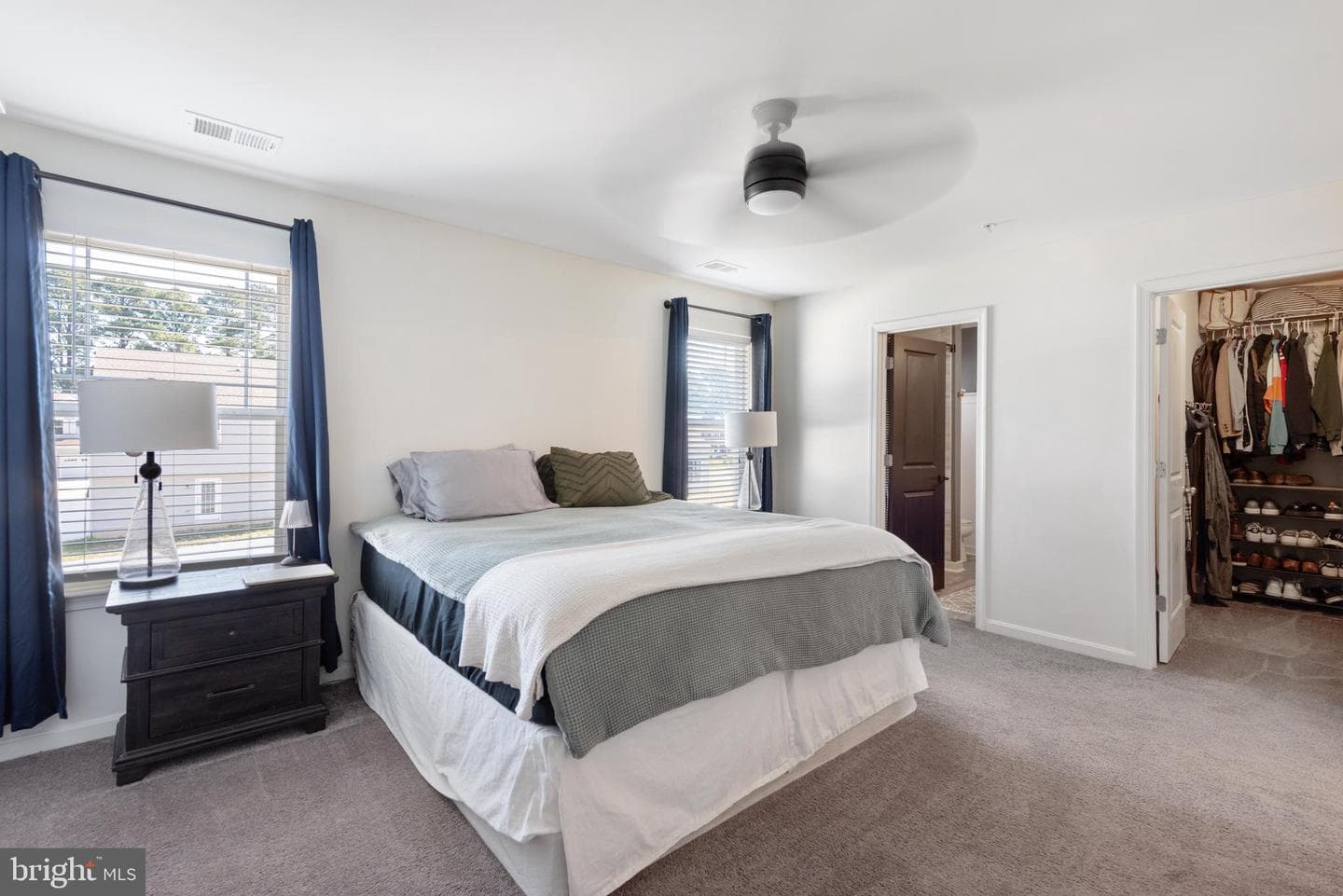 502 Regulator Drive S photo 16