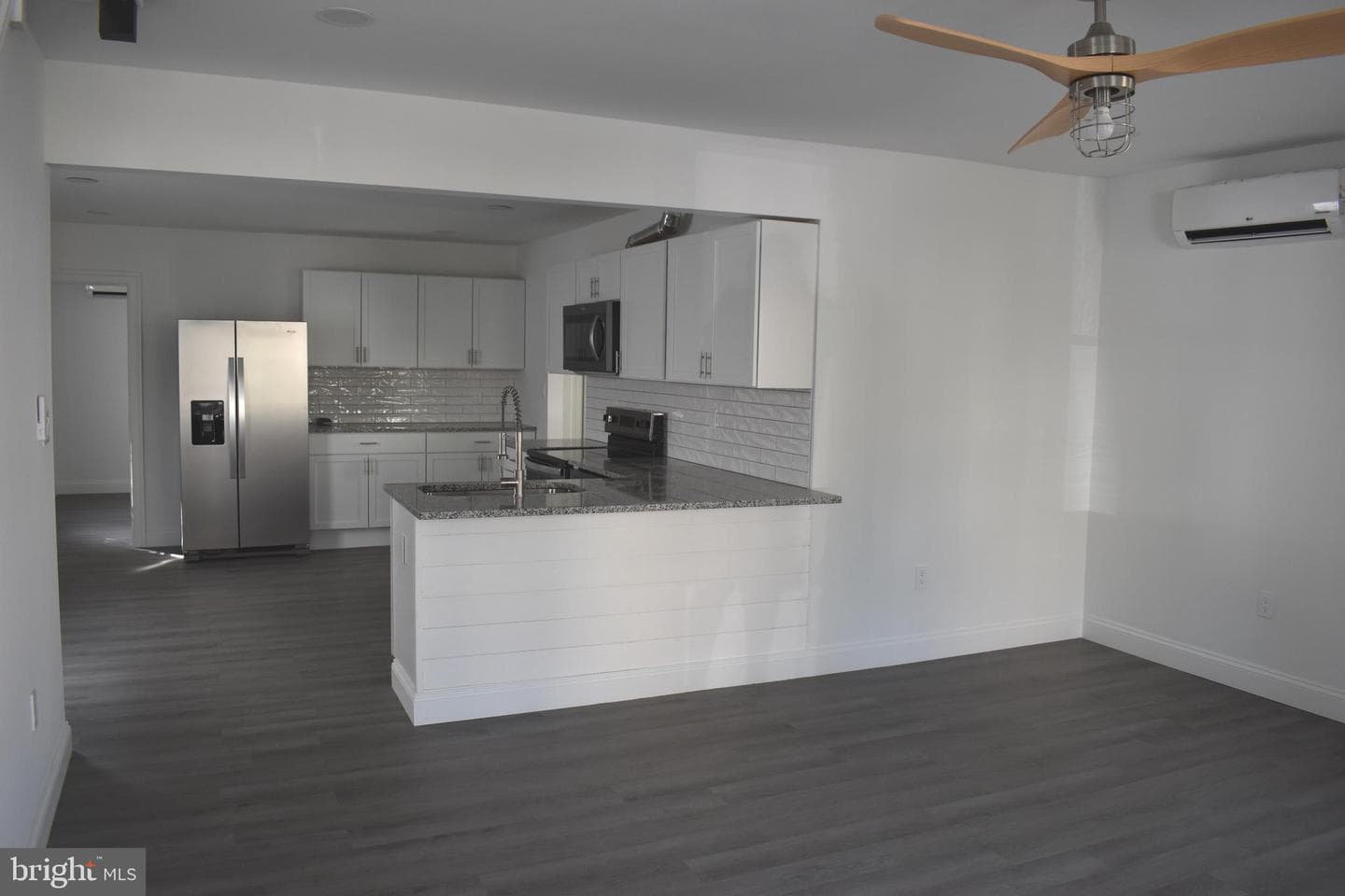 207 Willis Street photo 6