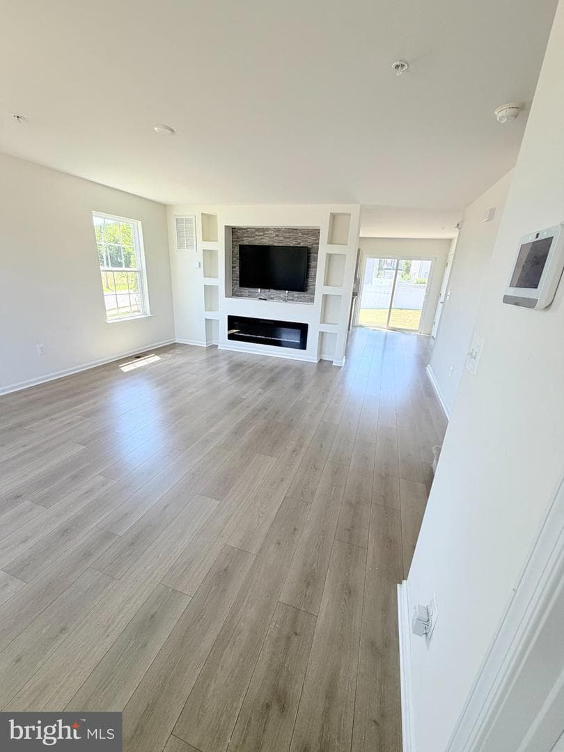 300 Shepherd Avenue photo 46