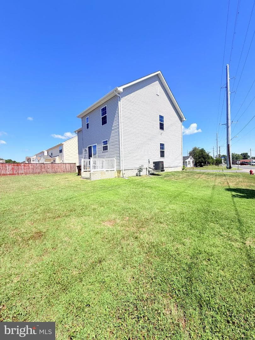 300 Shepherd Avenue photo 6