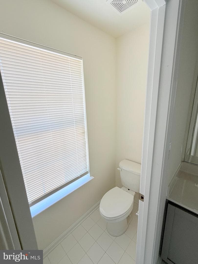 300 Shepherd Avenue photo 9
