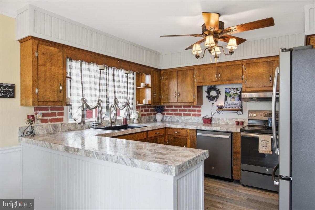 2517 Old House Point Road photo 5