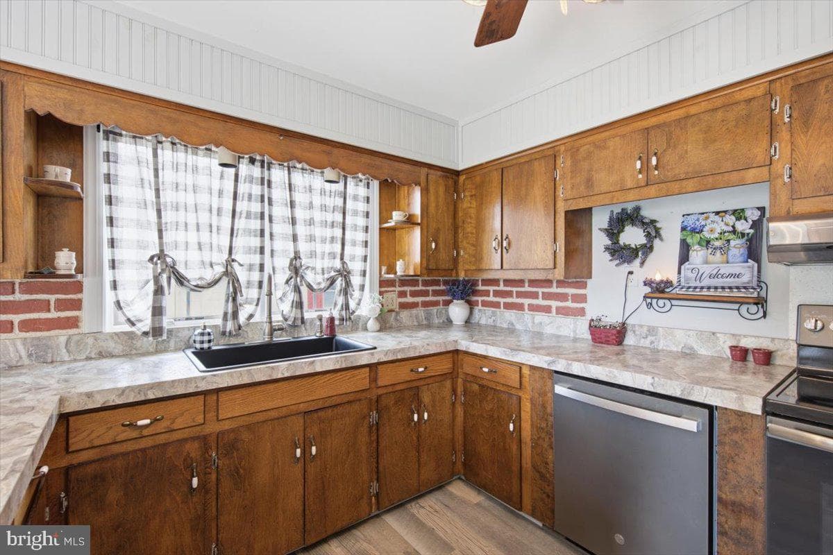2517 Old House Point Road photo 6
