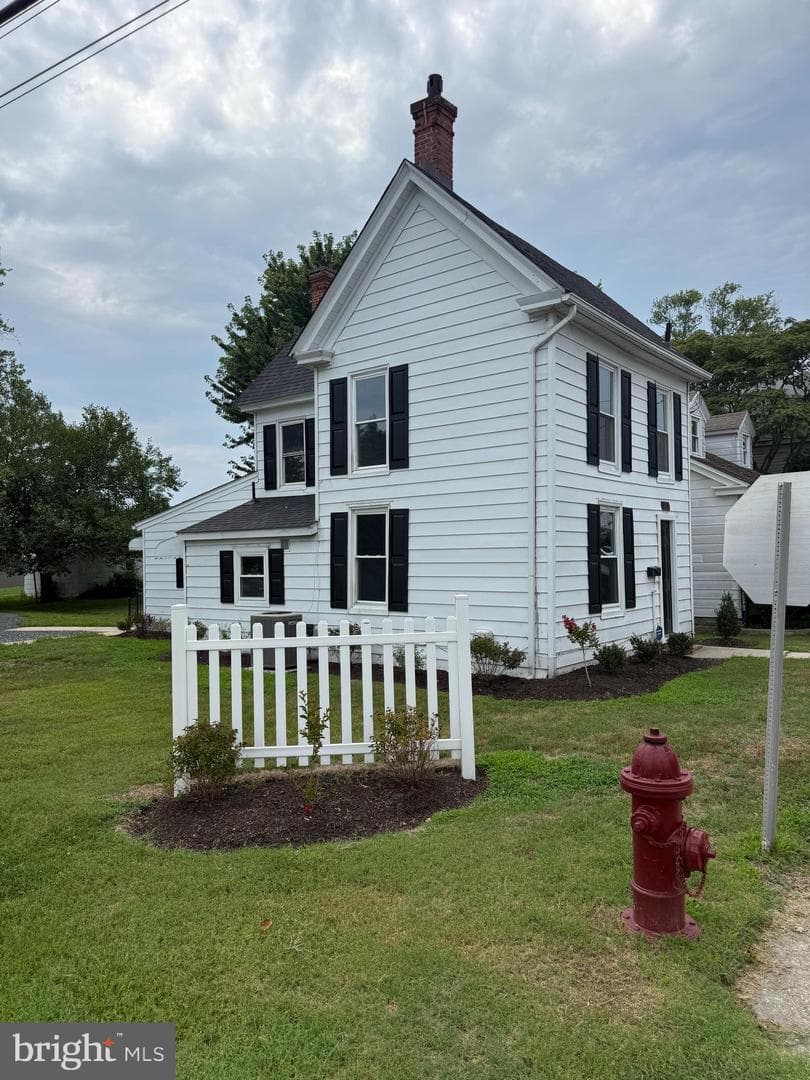 425 Henry Street photo 3