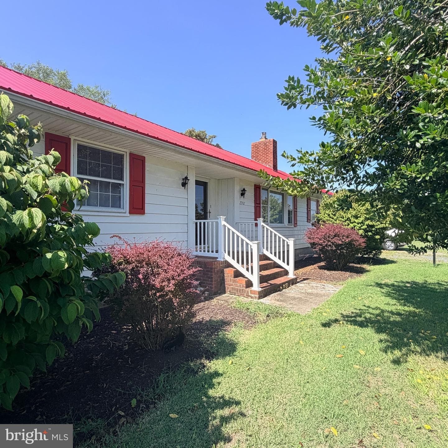 2907 Oak Hill Road, Cambridge