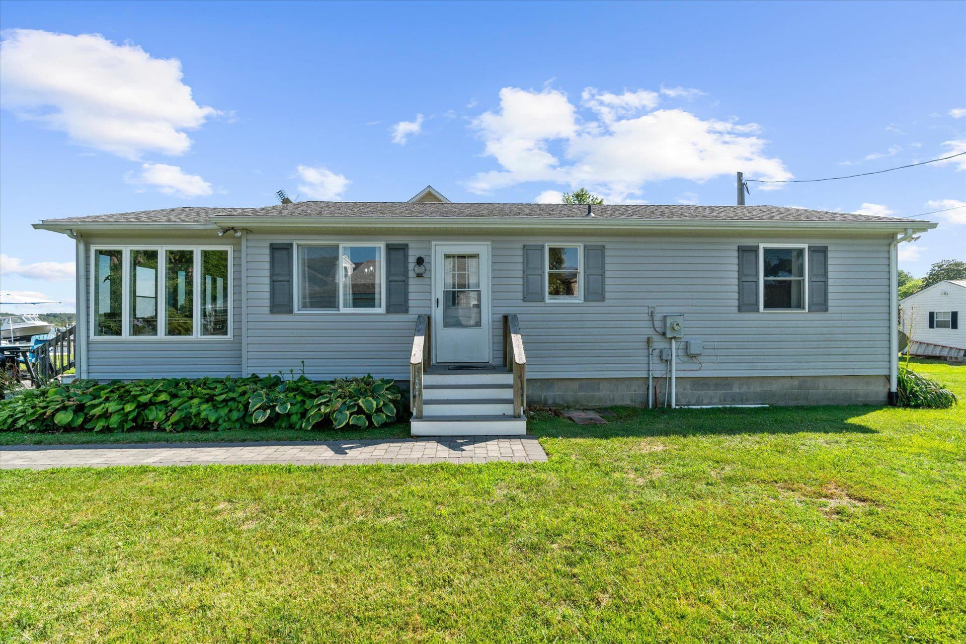 1609 Deep Point Road photo 1