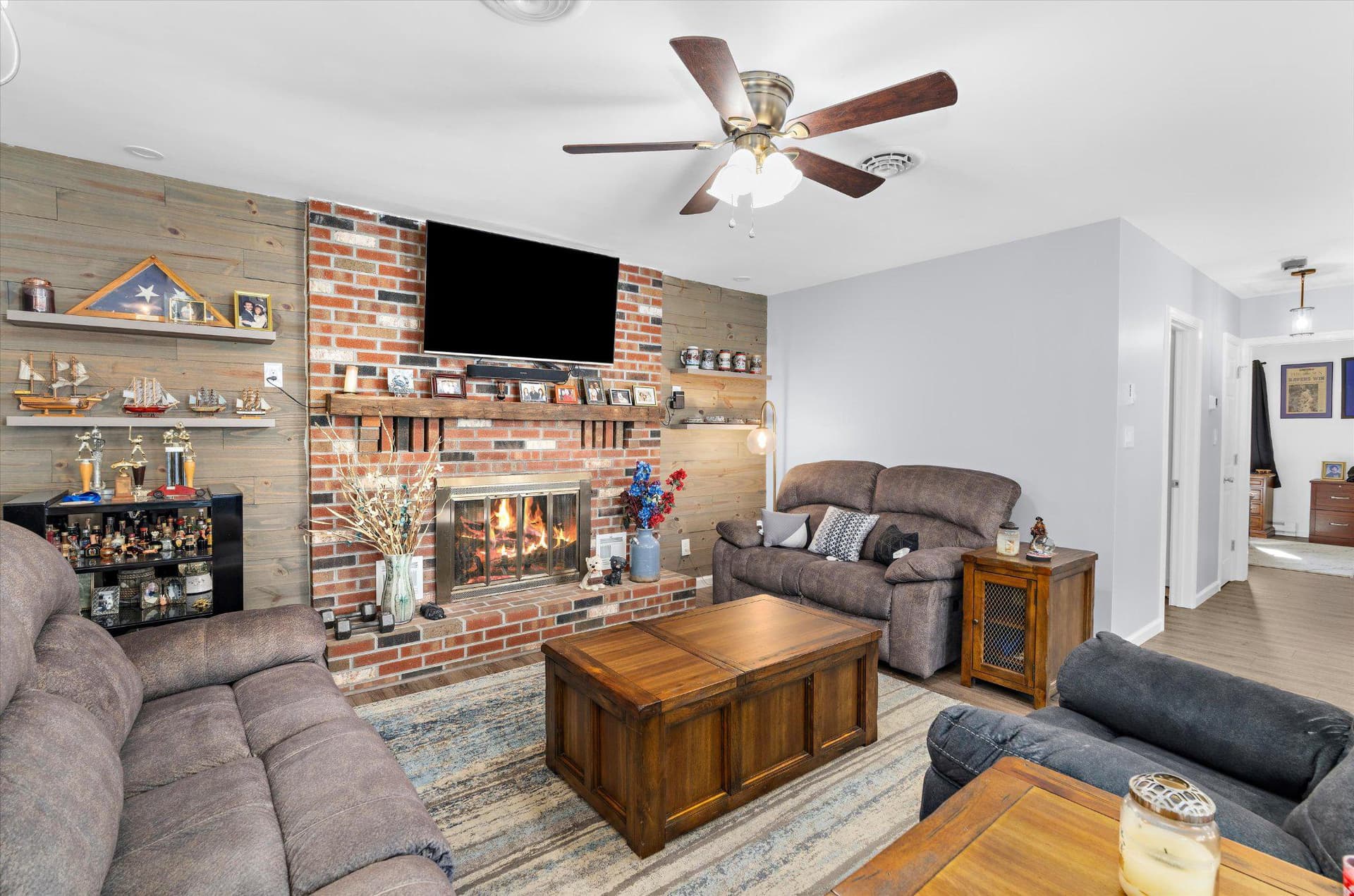 1609 Deep Point Road photo 14