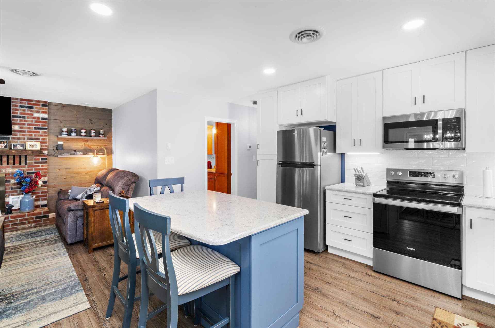 1609 Deep Point Road photo 15