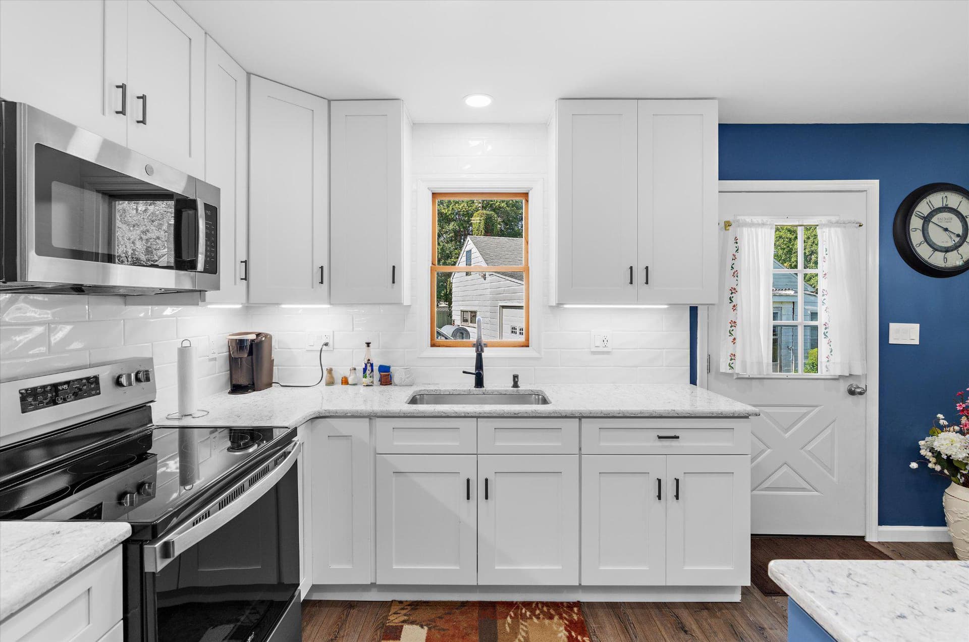1609 Deep Point Road photo 16