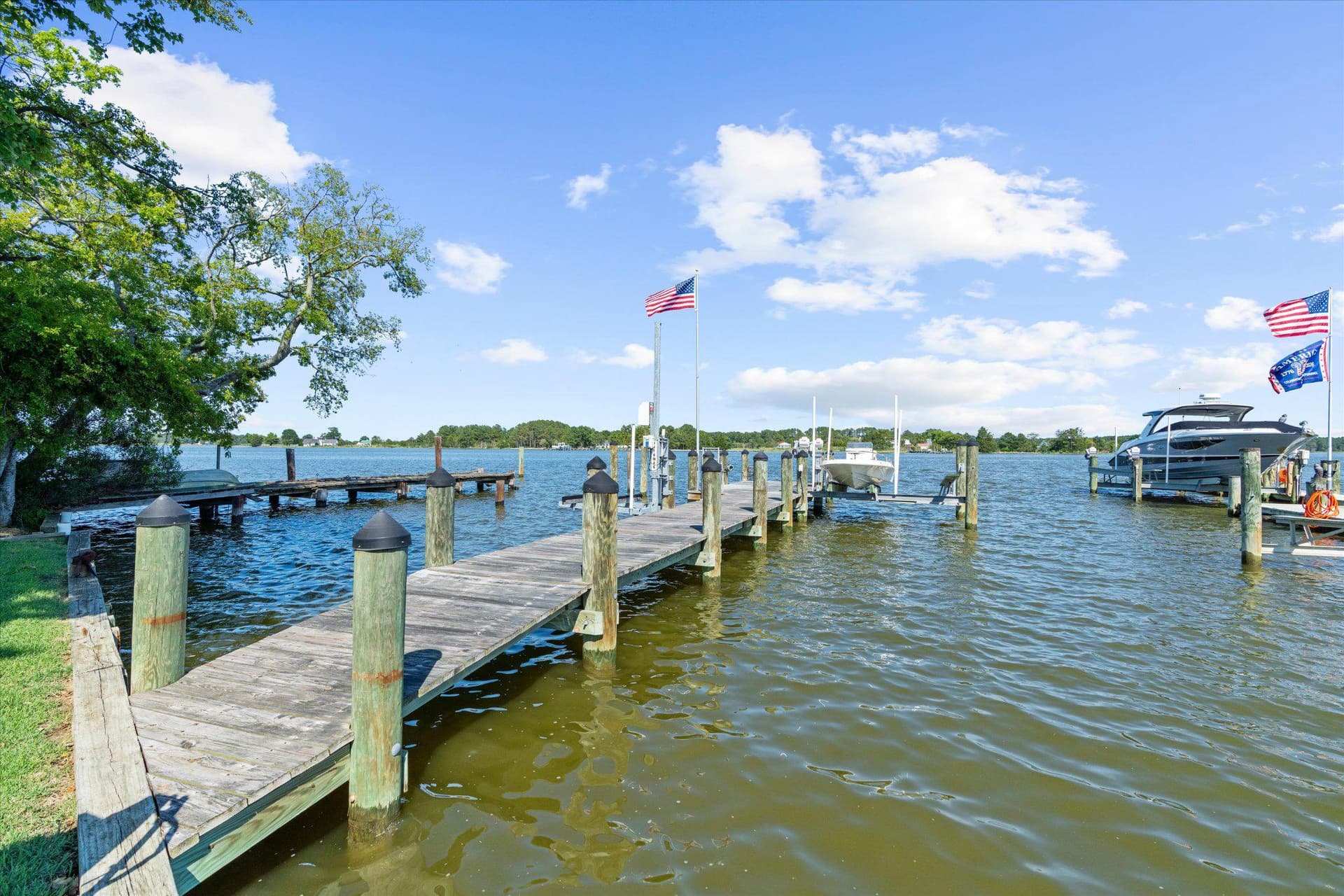 1609 Deep Point Road photo 40