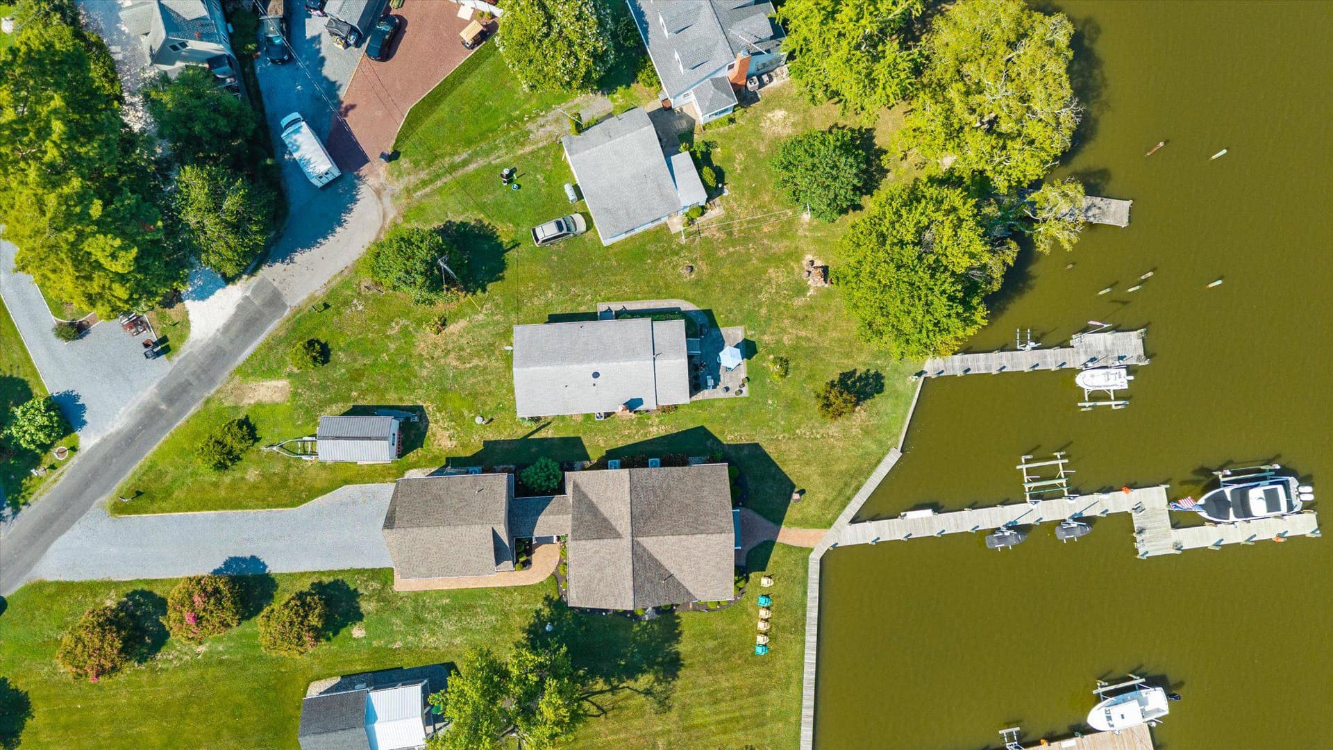 1609 Deep Point Road photo 45