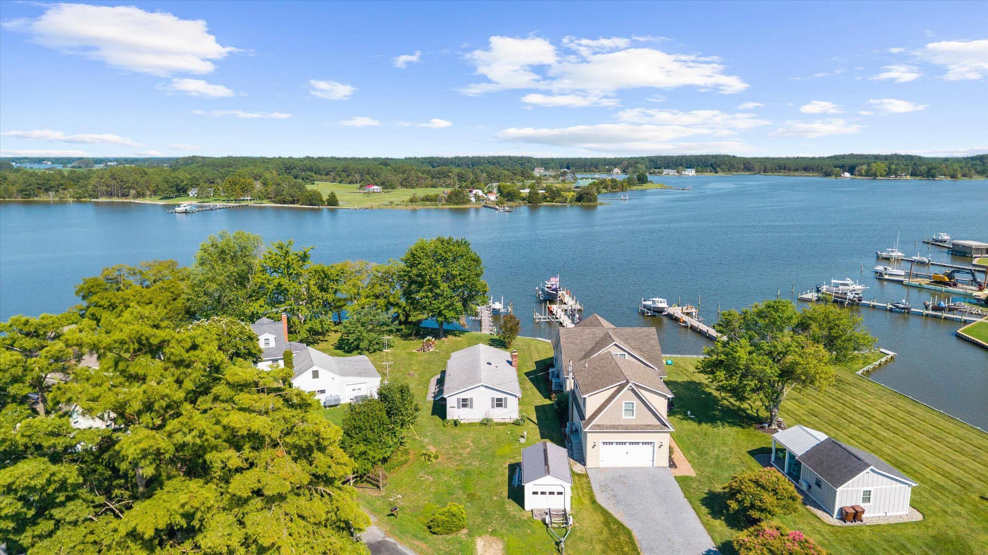 1609 Deep Point Road photo 47