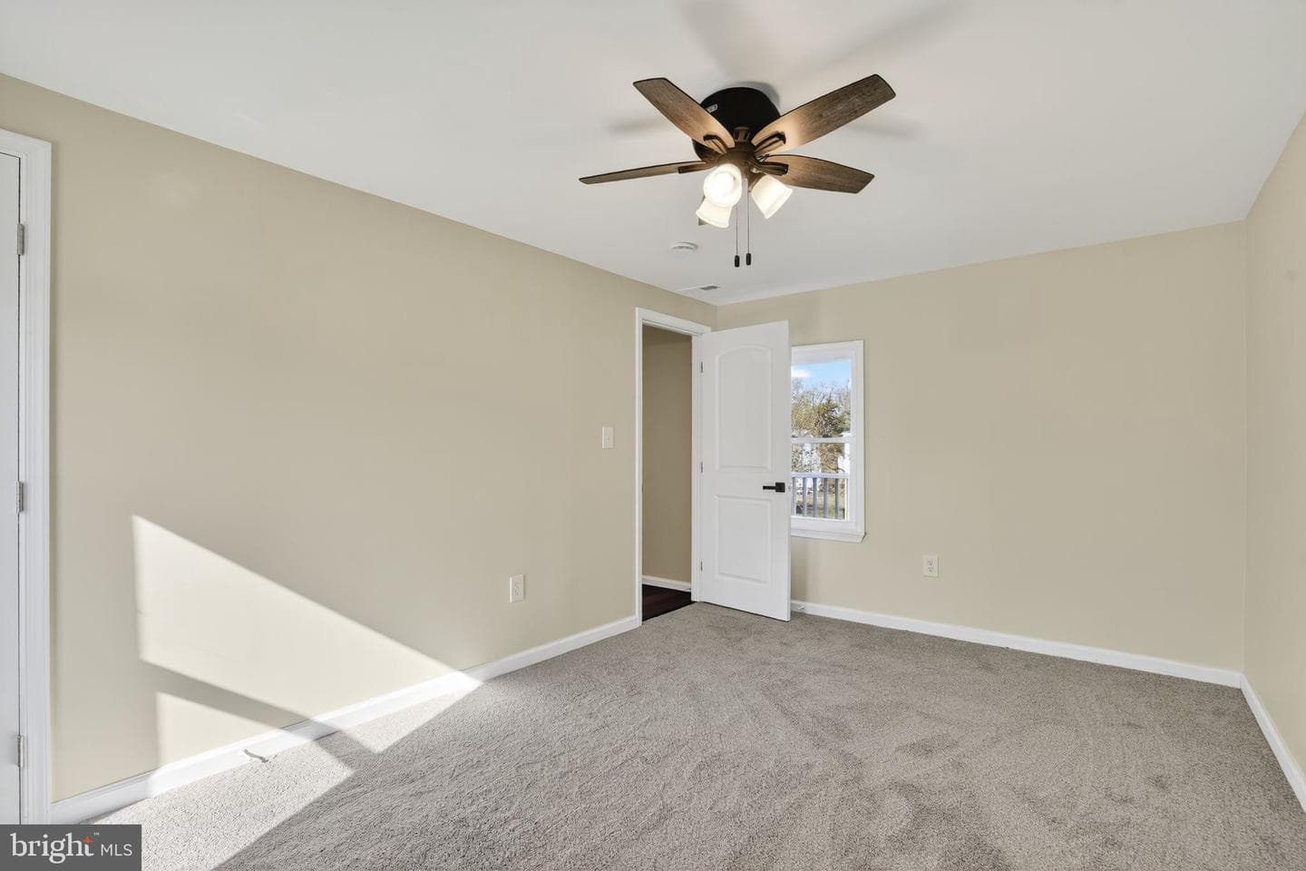 5904 Harvey Street photo 18