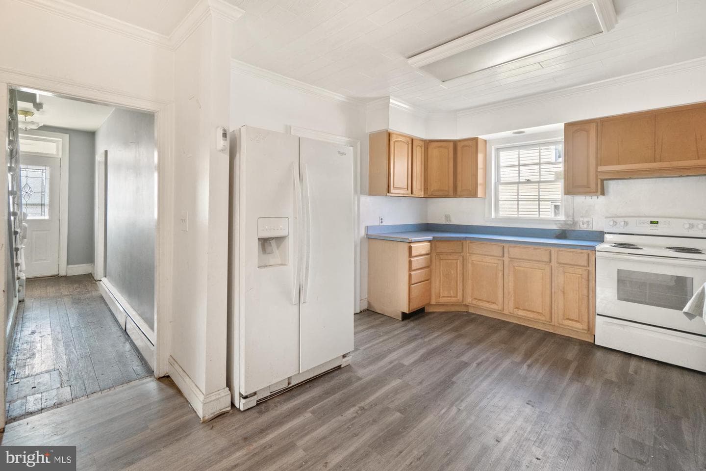 141 N Carroll Street photo 5