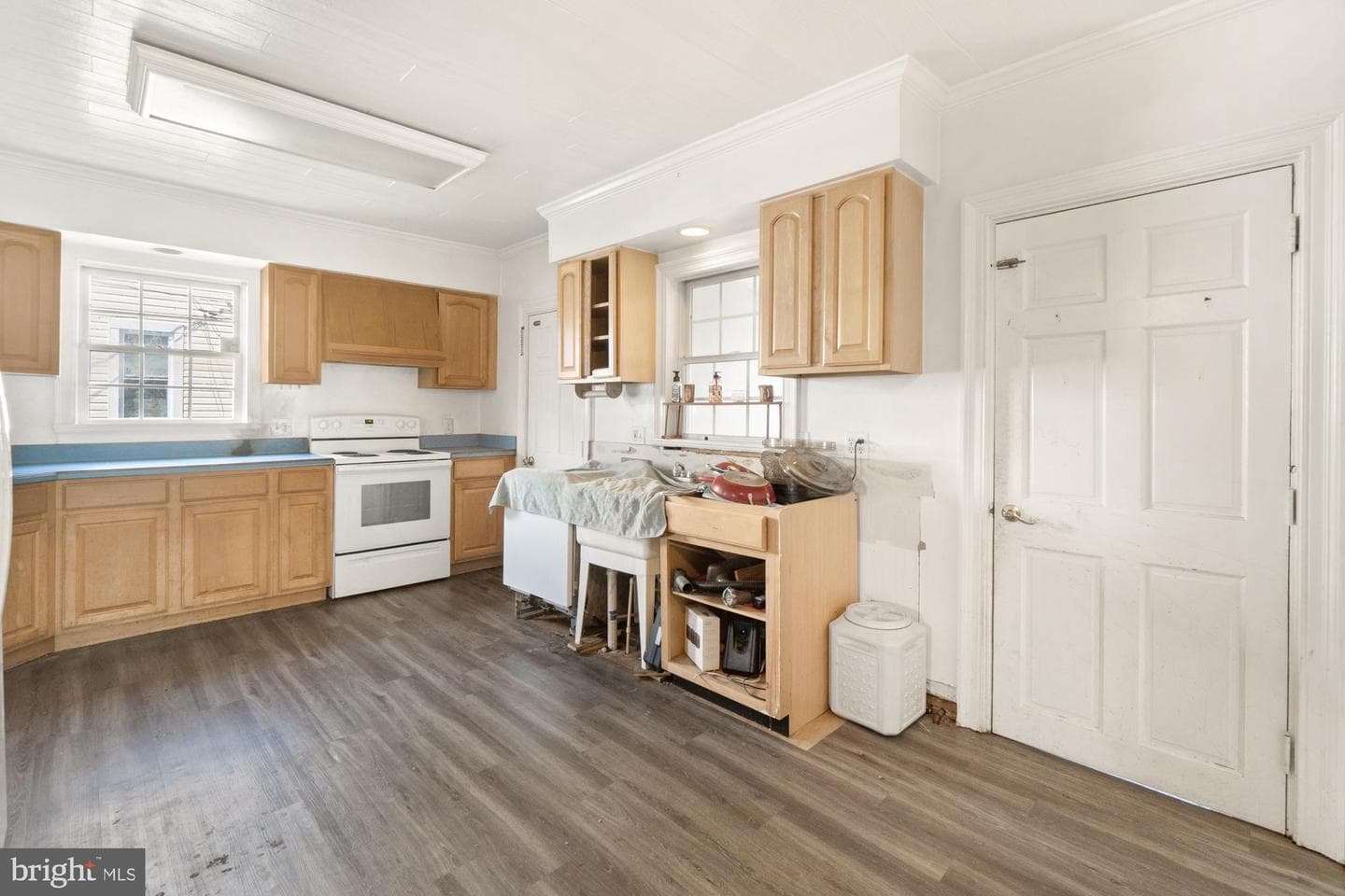 141 N Carroll Street photo 6