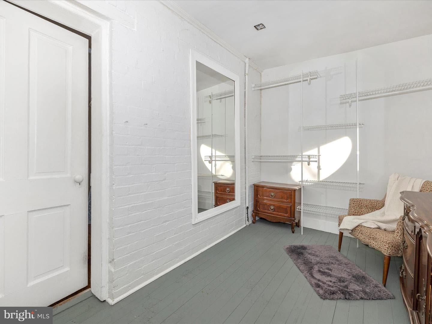 228 E 7th Street photo 34