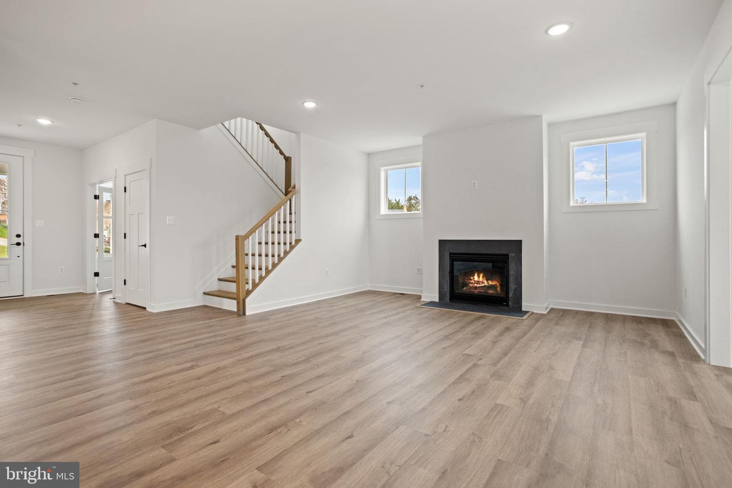 5 Fox Rock Drive photo 7