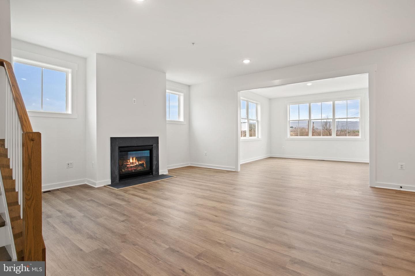 5 Fox Rock Drive photo 9