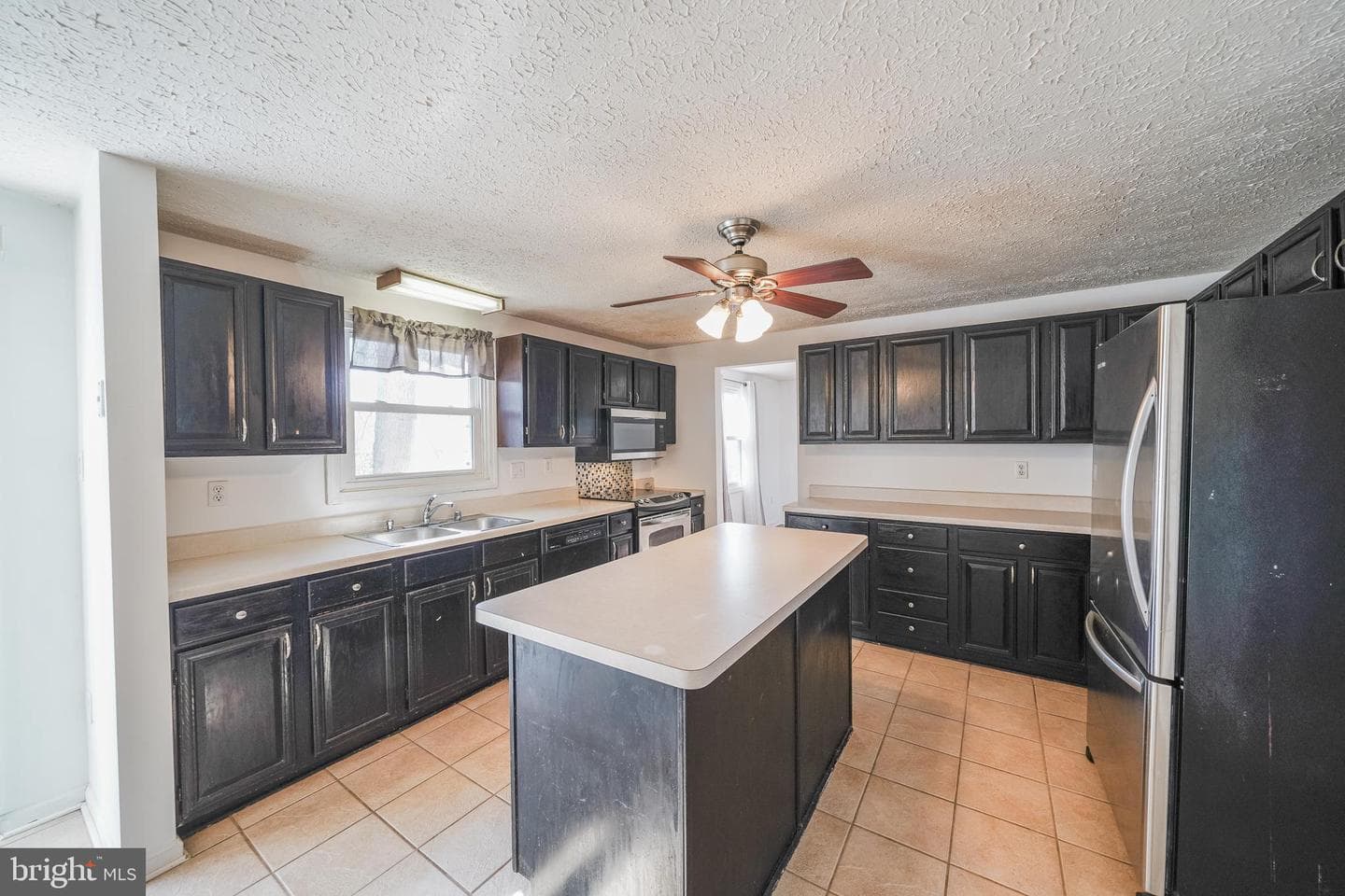 5652 Singletree Drive photo 17