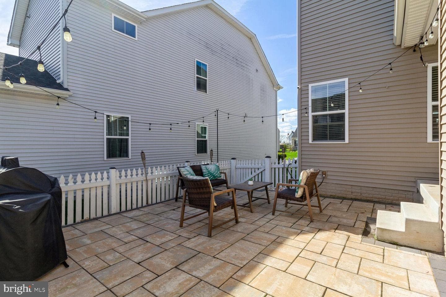 1605 Trotter Street photo 26