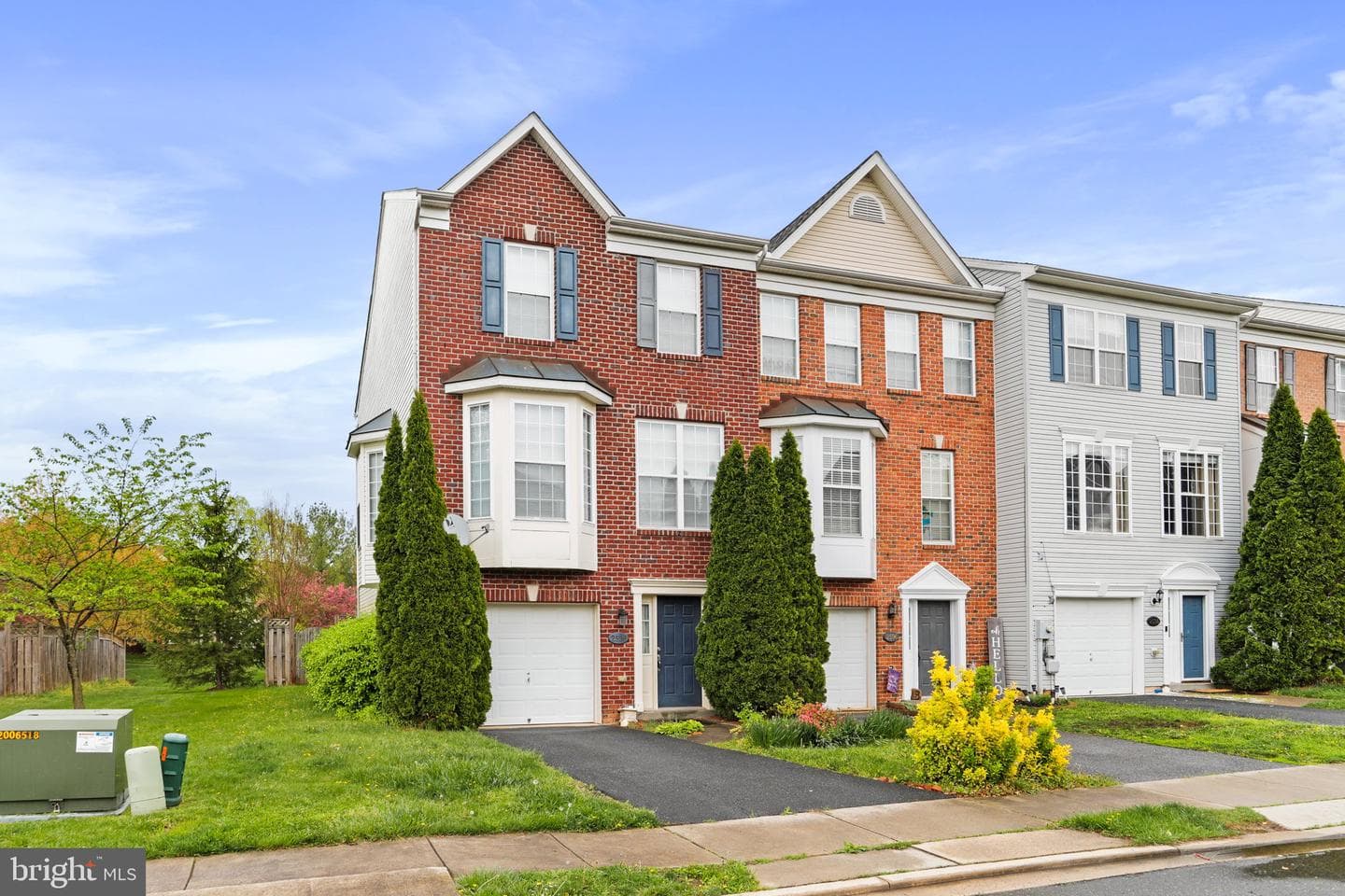 2598 Carrington Way photo 2