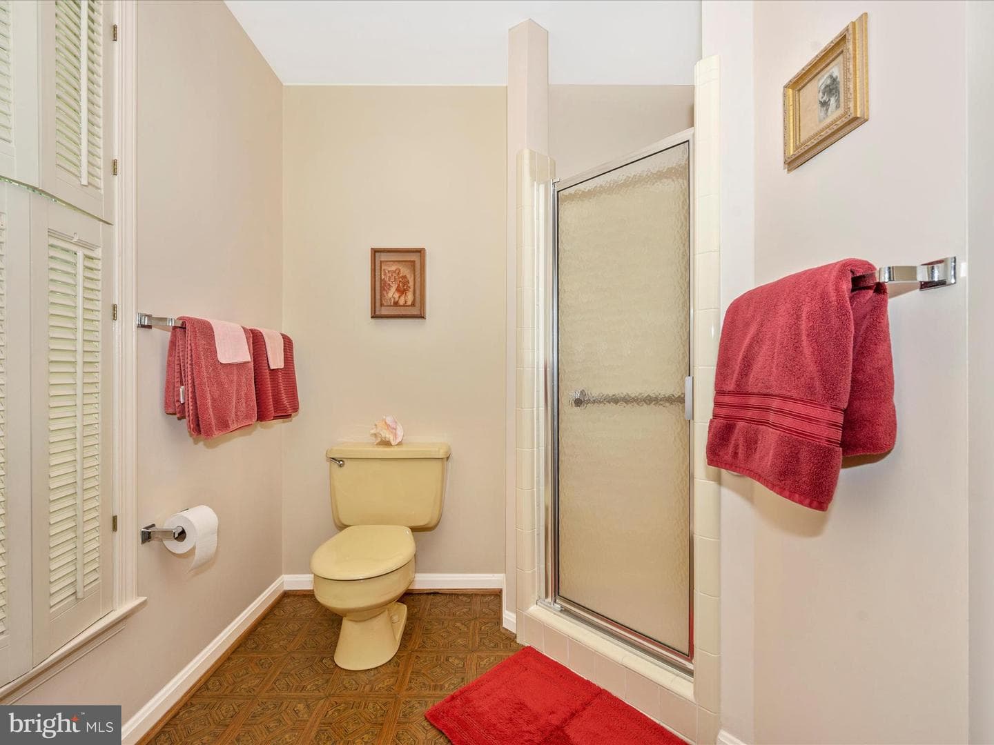 6912 Greenvale Court photo 28