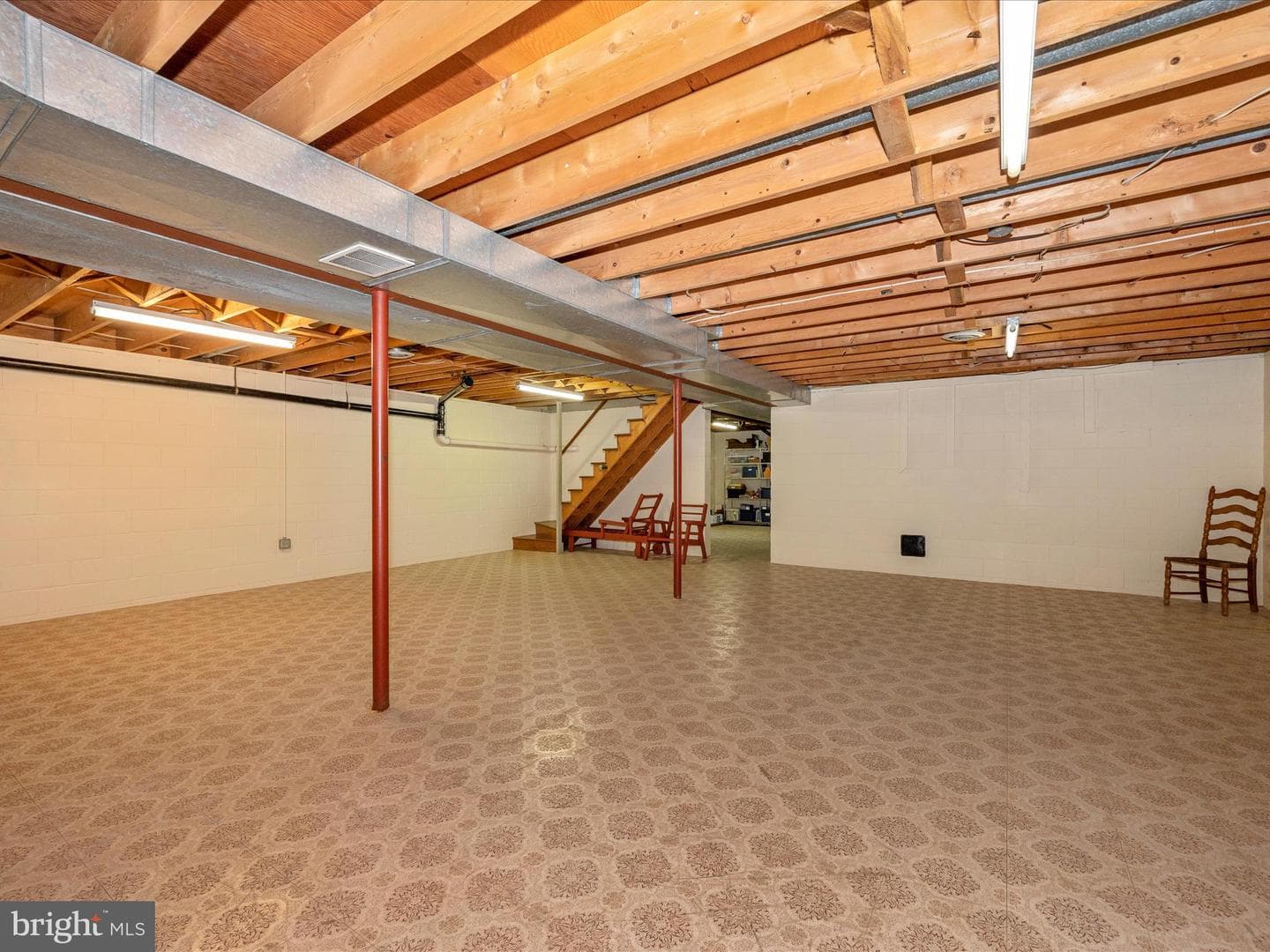 6912 Greenvale Court photo 38