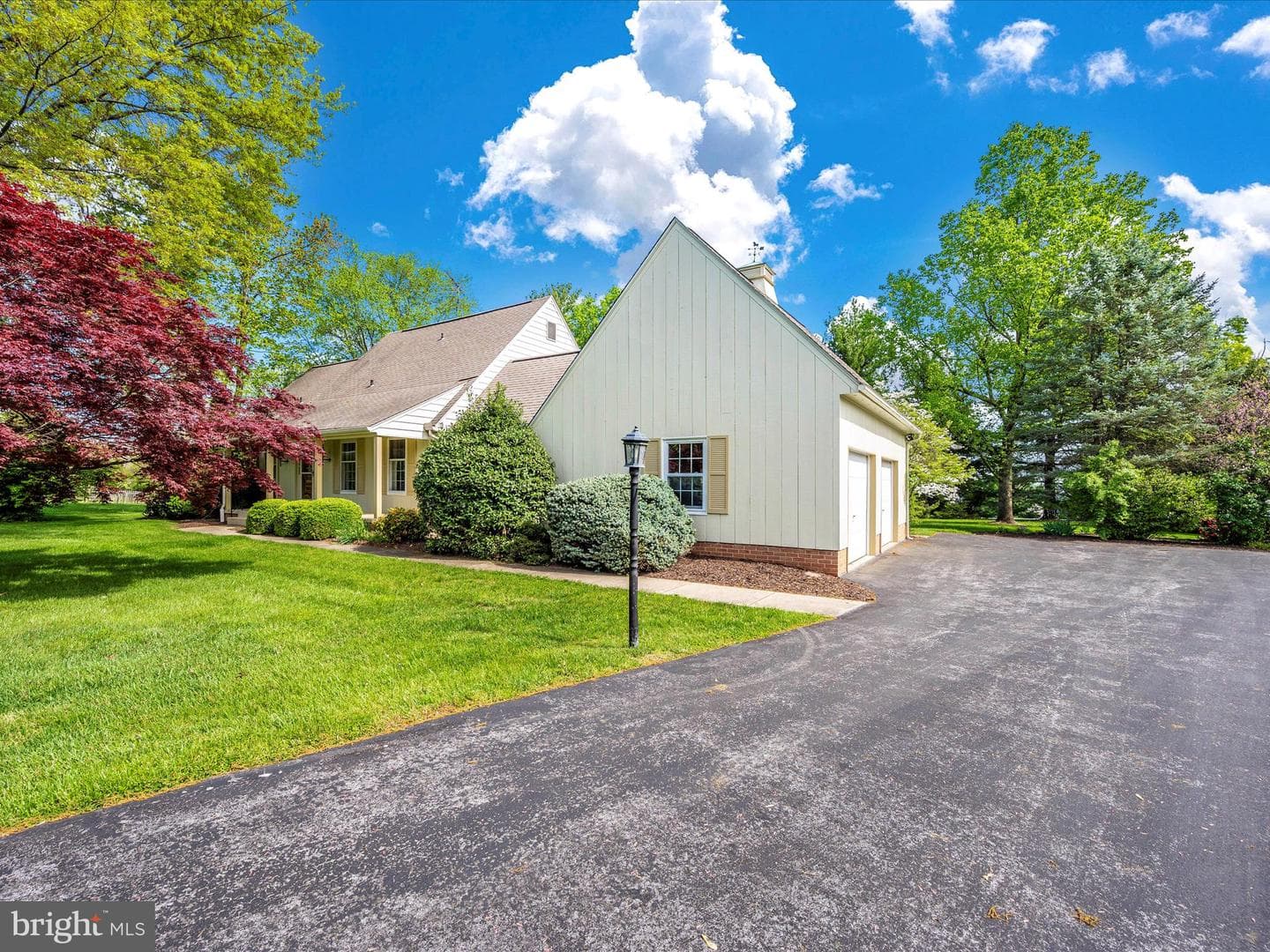 6912 Greenvale Court photo 4