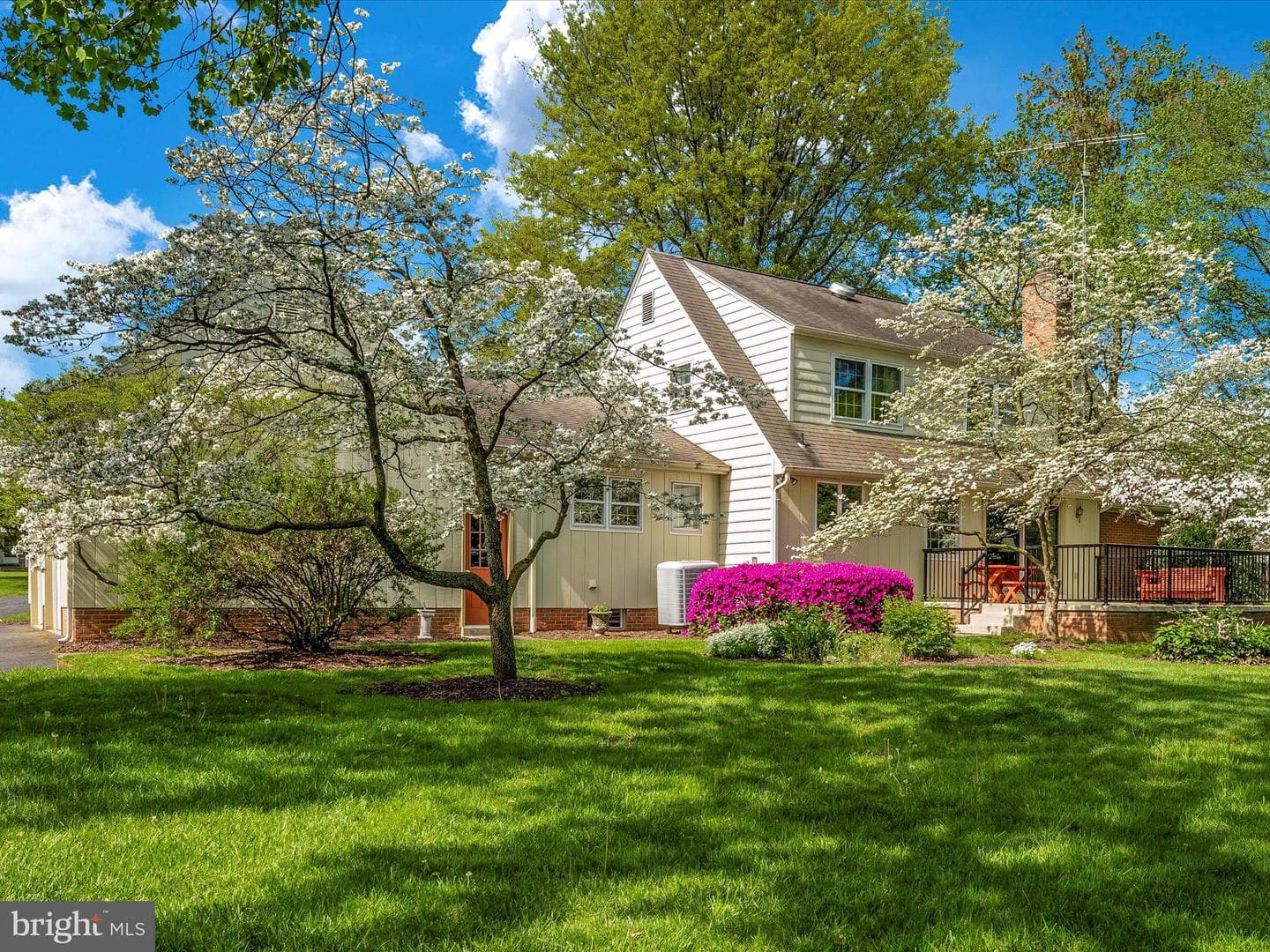 6912 Greenvale Court photo 40