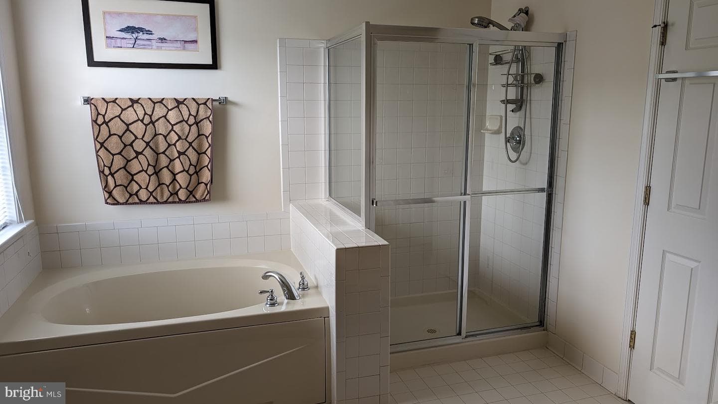 105 Wheeler Lane photo 32