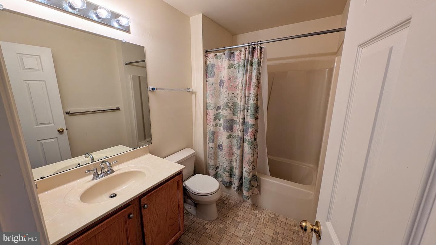 105 Wheeler Lane photo 33