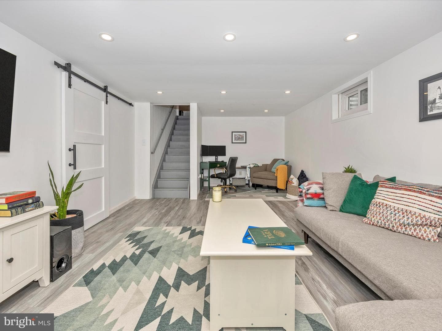 17 William Street photo 28