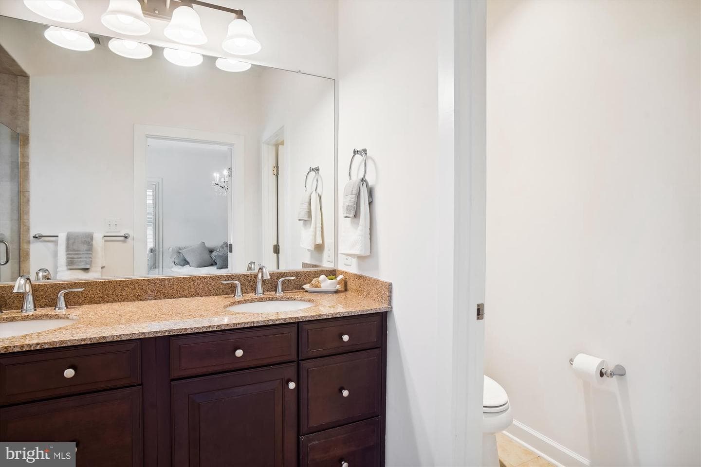 9144 Kenway Lane photo 41