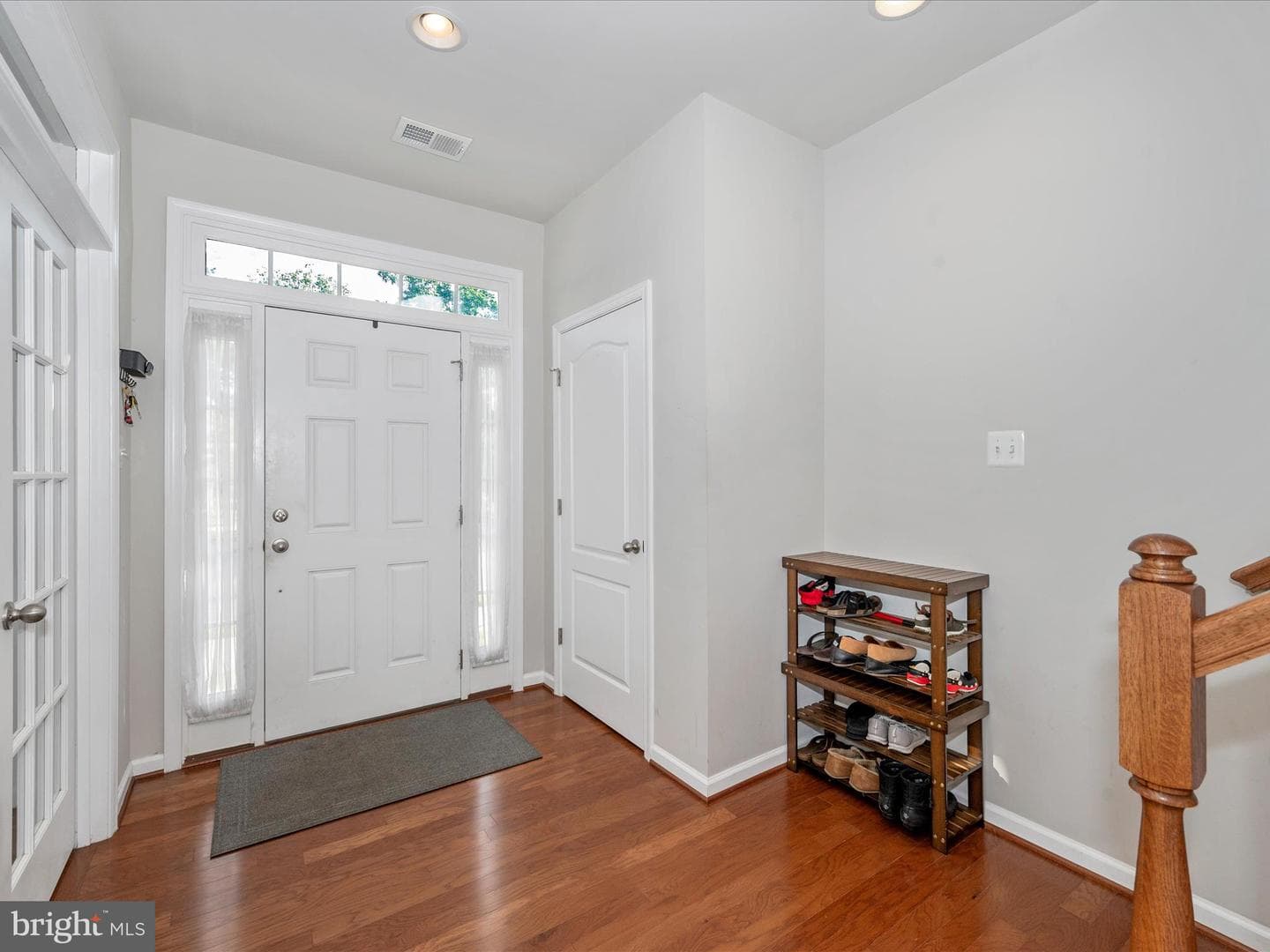 213 Spring Bank Avenue photo 3