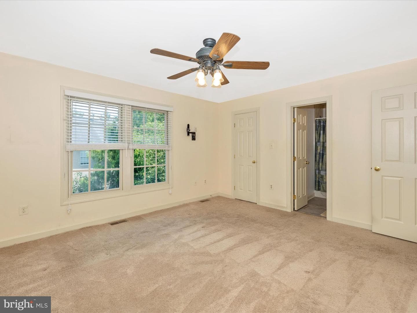5261 Bamburg Court photo 36